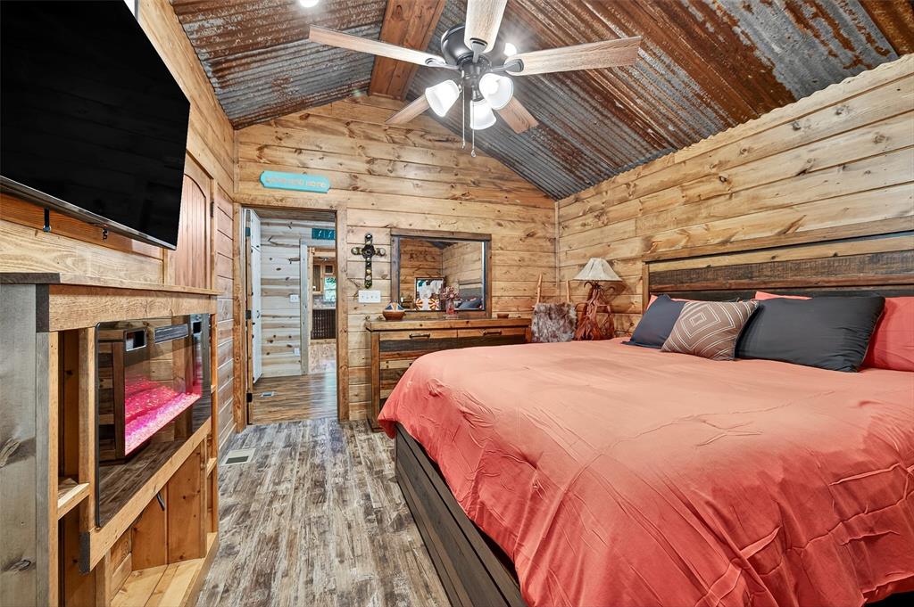 Sherwood Shores - Residential