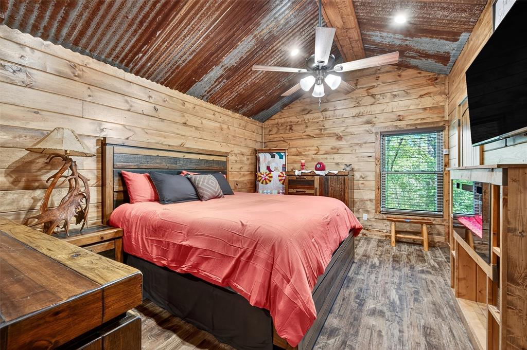 Sherwood Shores - Residential