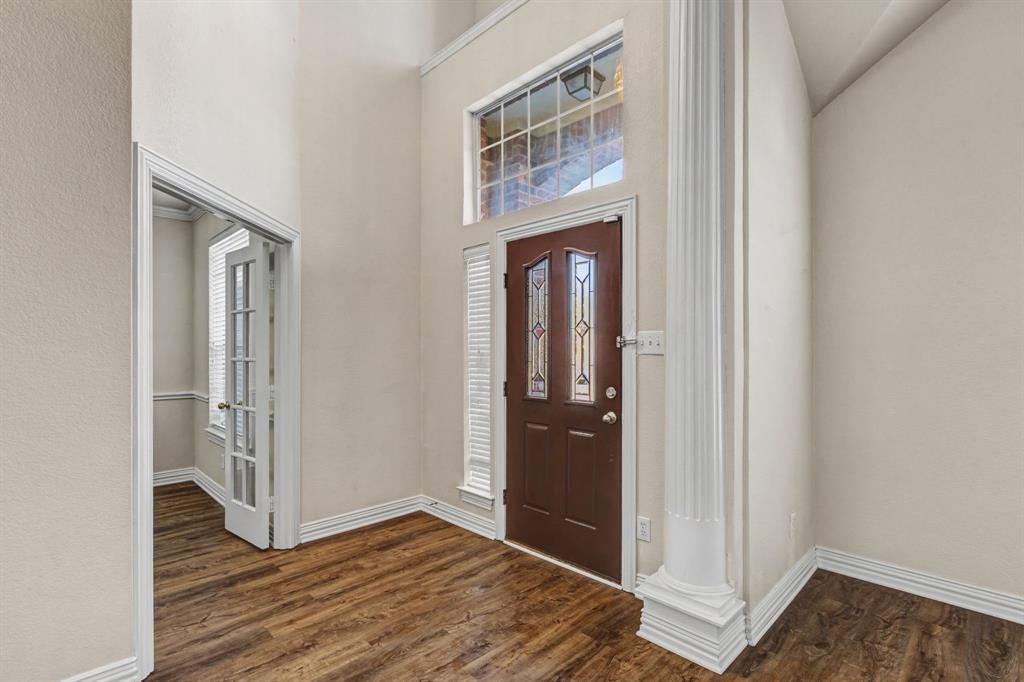 1610 Lakeland Park Drive