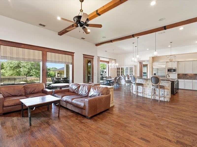 712 Frenchtown Road