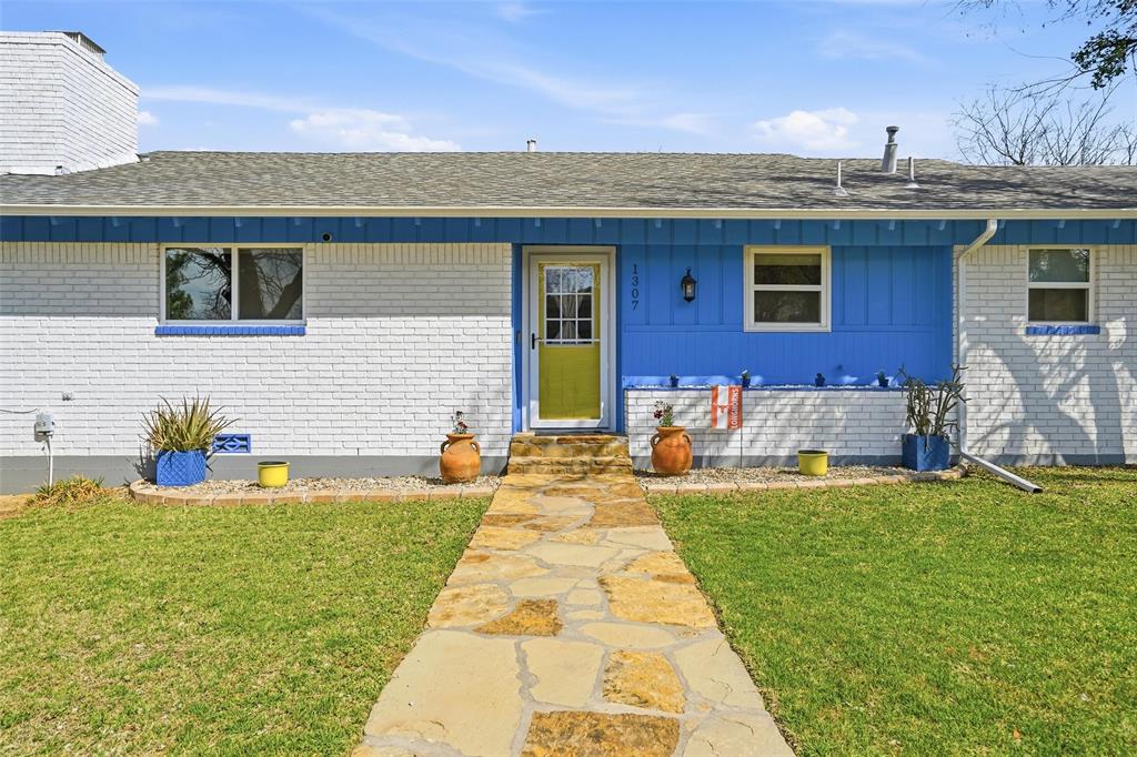 1307 Bois D Arc Street