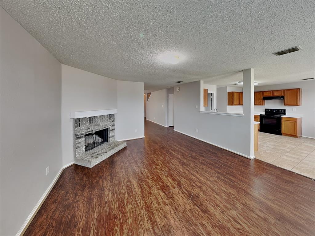 324 Snapdragon Court