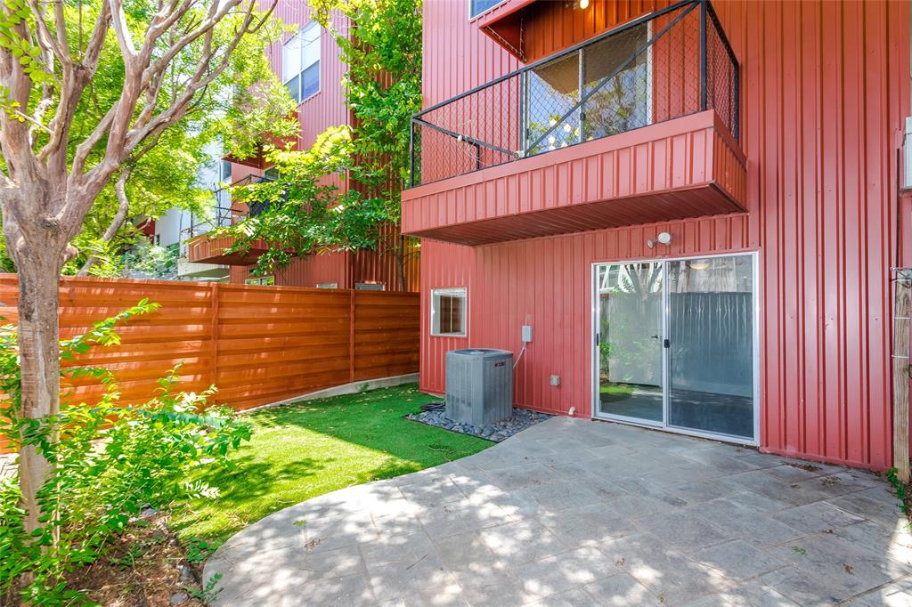 Knight Street Twnhms - Residential