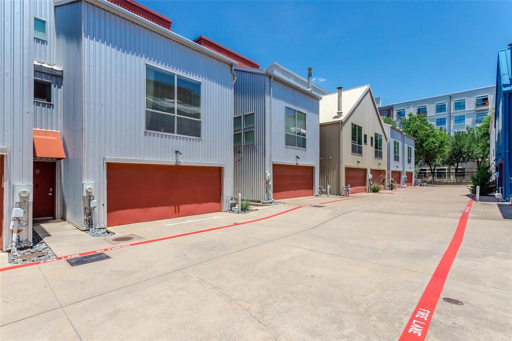 Knight Street Twnhms - Residential