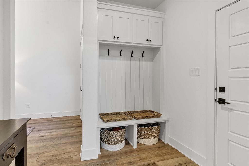 Decordova Bend Estates - Residential