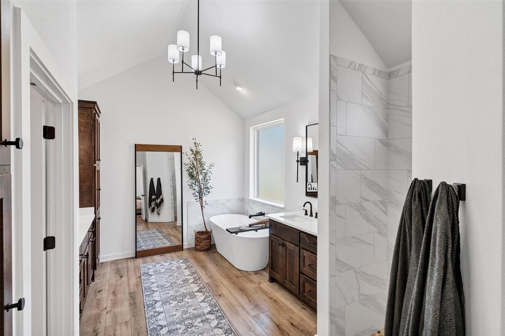 Decordova Bend Estates - Residential