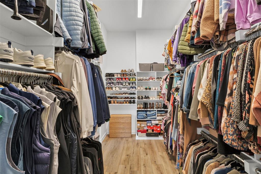 Decordova Bend Estates - Residential