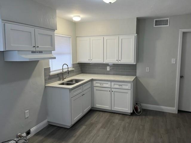 Inglewood Park 02 - Residential Lease