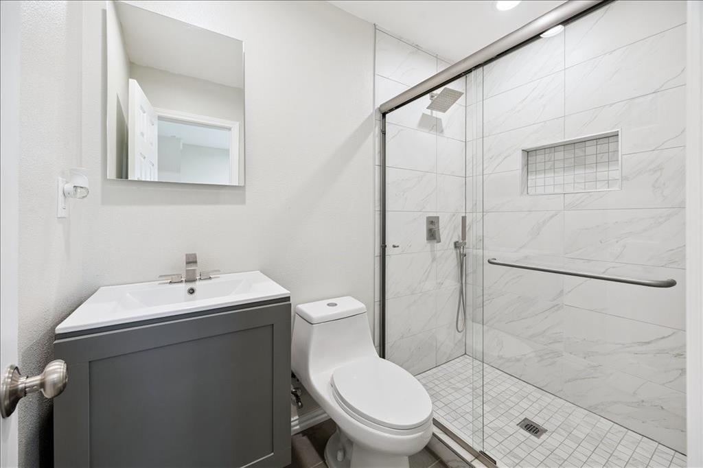 Valwood Park 02 - Residential