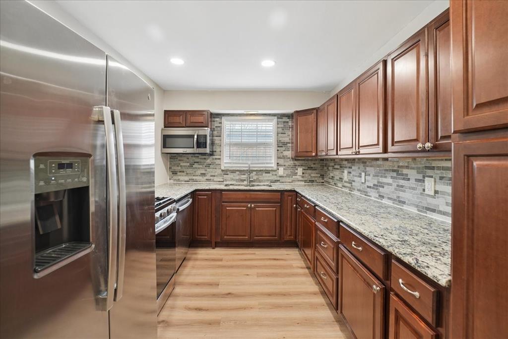 Valwood Park 02 - Residential