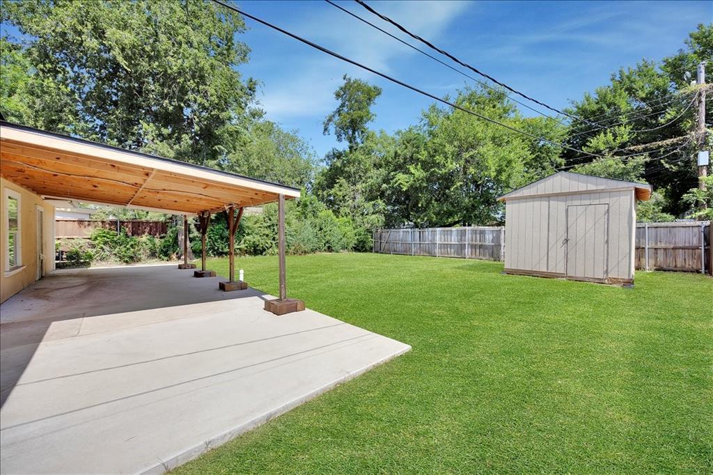 Valwood Park 02 - Residential