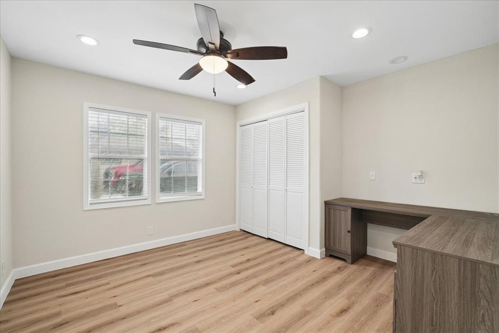 Valwood Park 02 - Residential