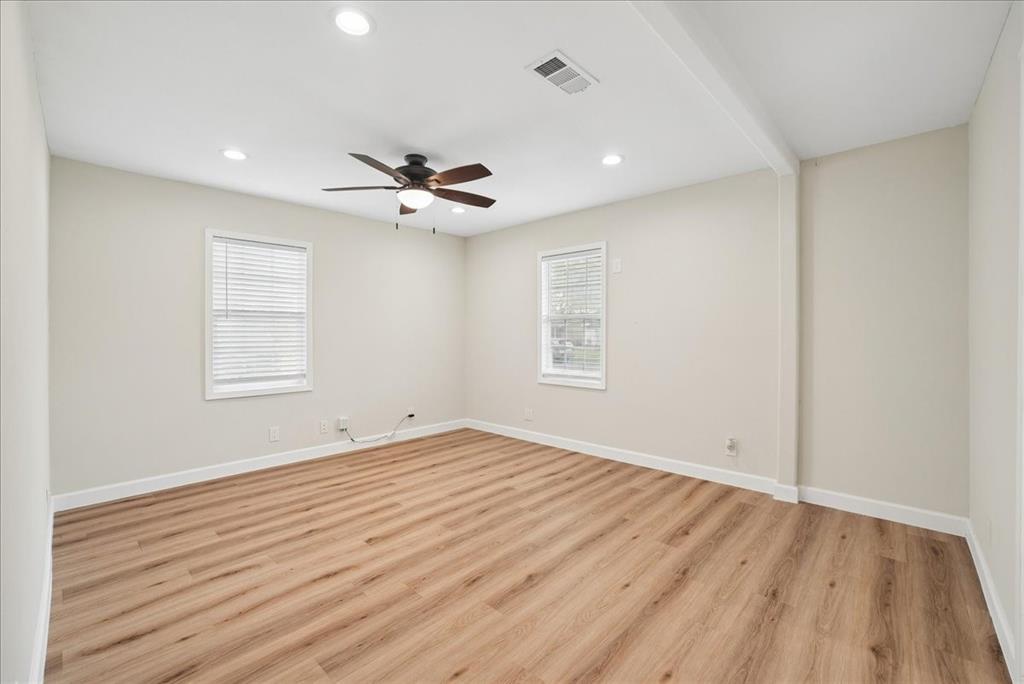 Valwood Park 02 - Residential