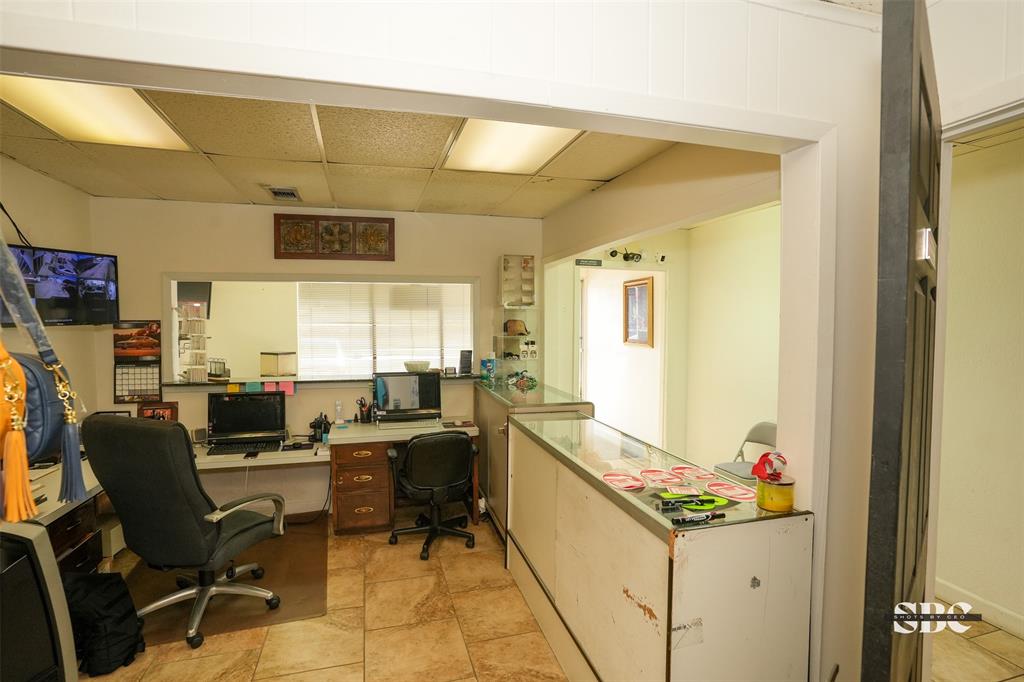 North Sport Sub - Commercial Sale