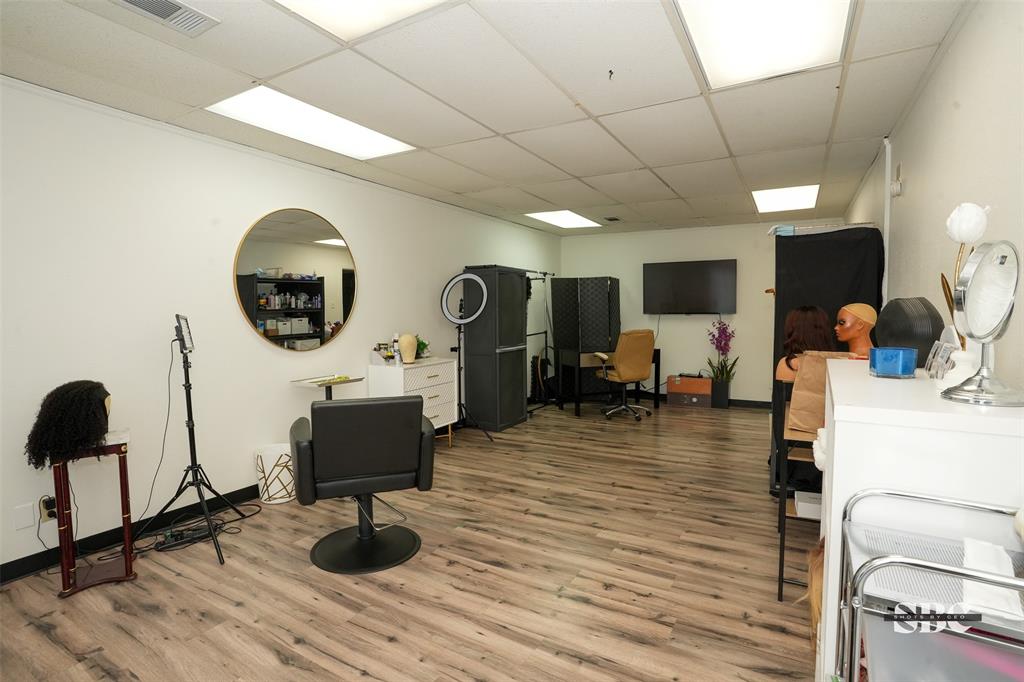 North Sport Sub - Commercial Sale