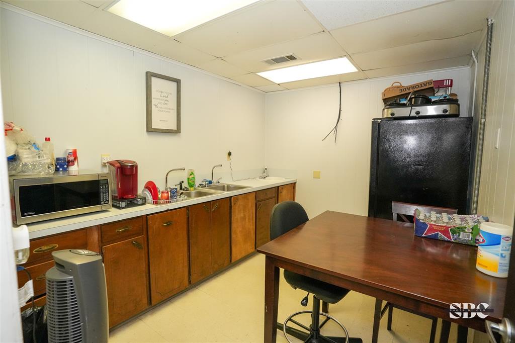 North Sport Sub - Commercial Sale