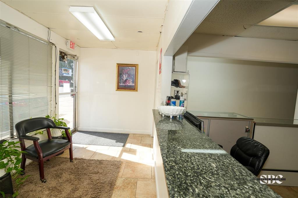 North Sport Sub - Commercial Sale