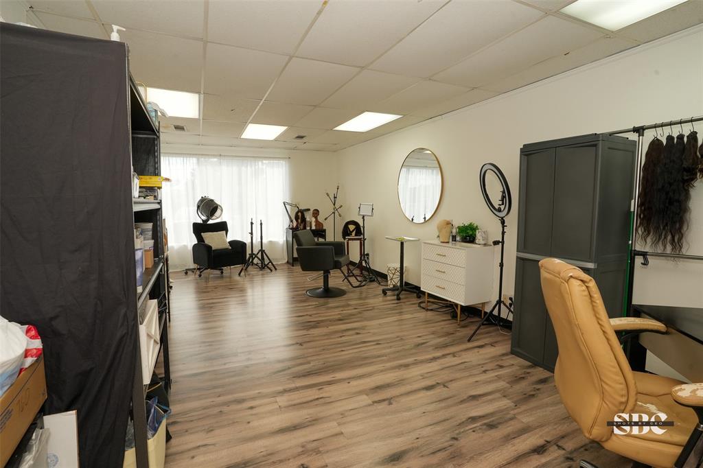 North Sport Sub - Commercial Sale