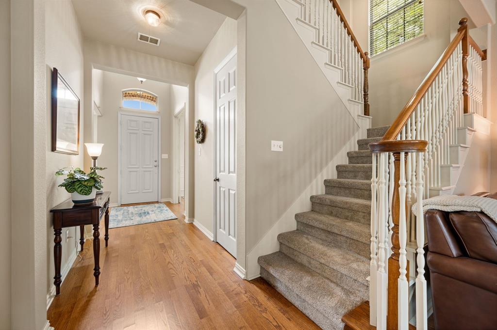5517 White Willow Drive