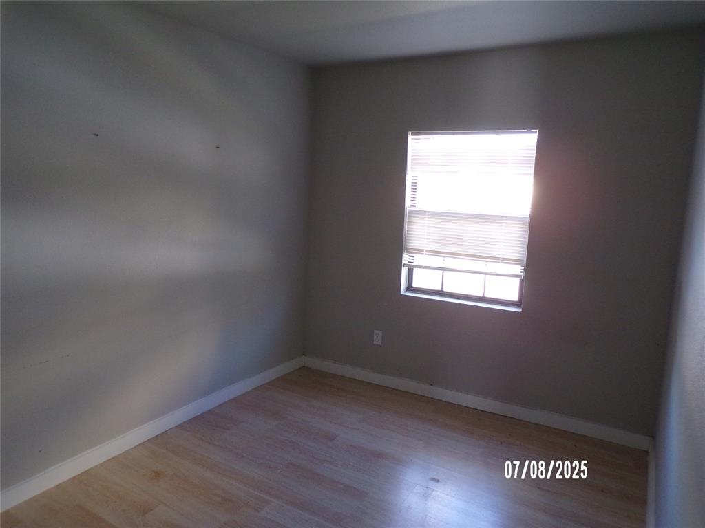 Grand Glasgow Condos - Residential