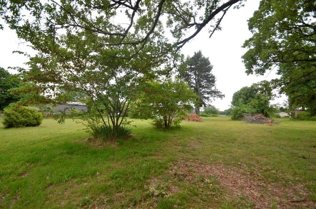 593 Oak Hills Road