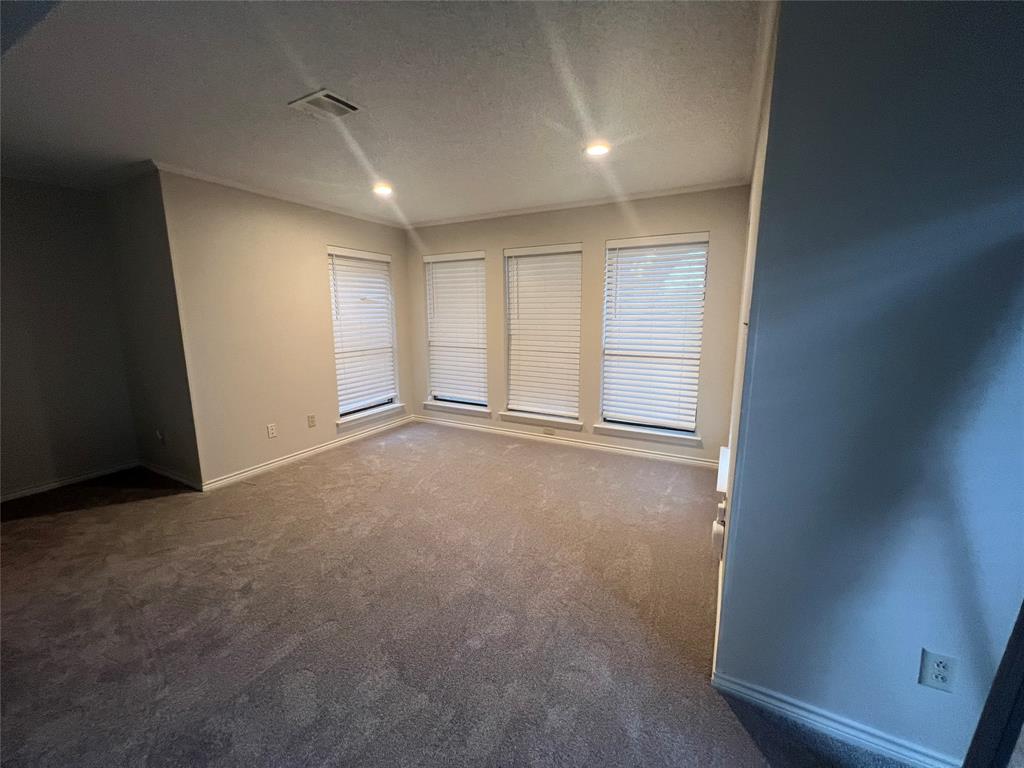 Oakridge 11 - Residential