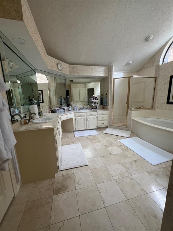 Oakridge 11 - Residential