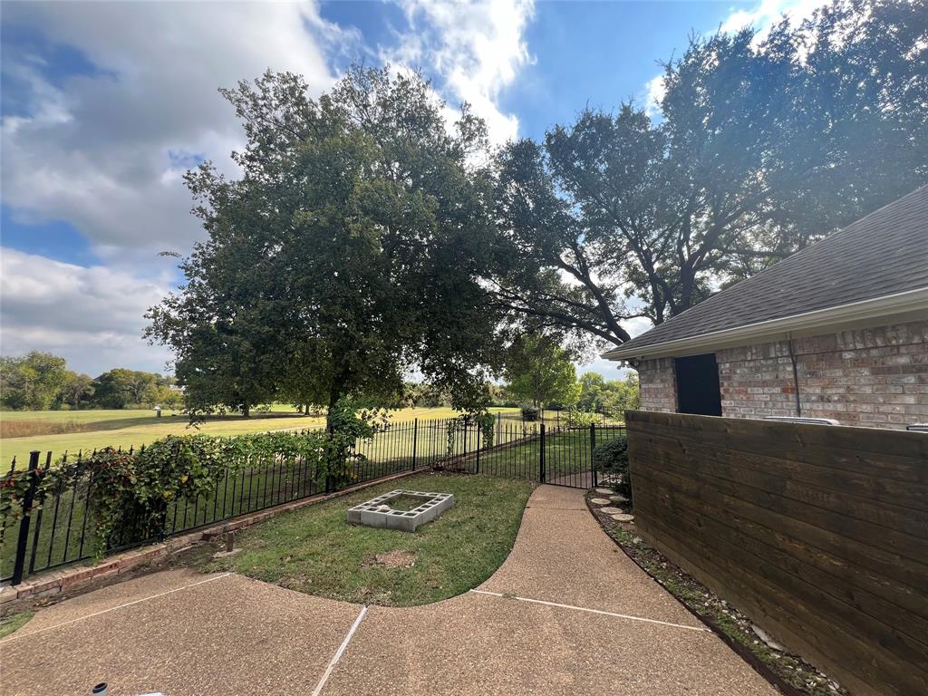 Oakridge 11 - Residential