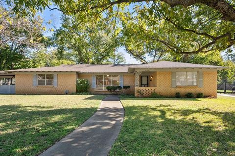 4316 Ashmore Drive North Richland Hills TX 76180