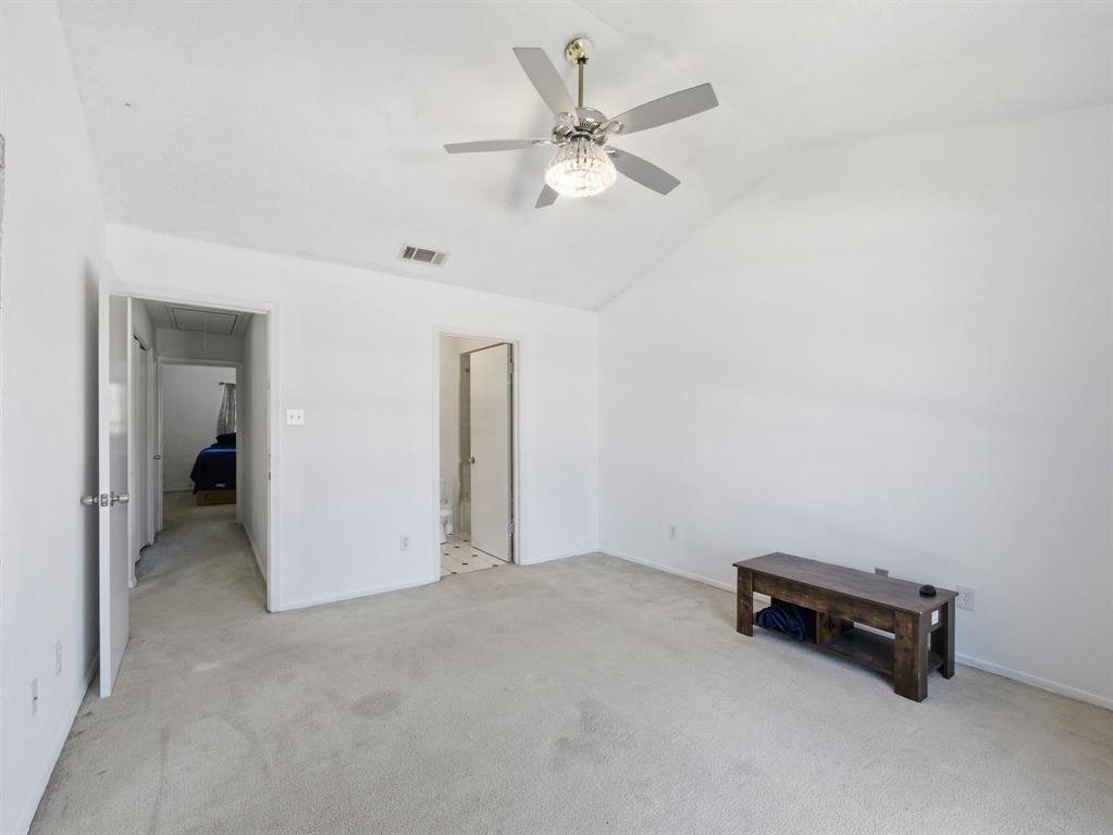 Meadowridge Condos Ph 01 - Residential