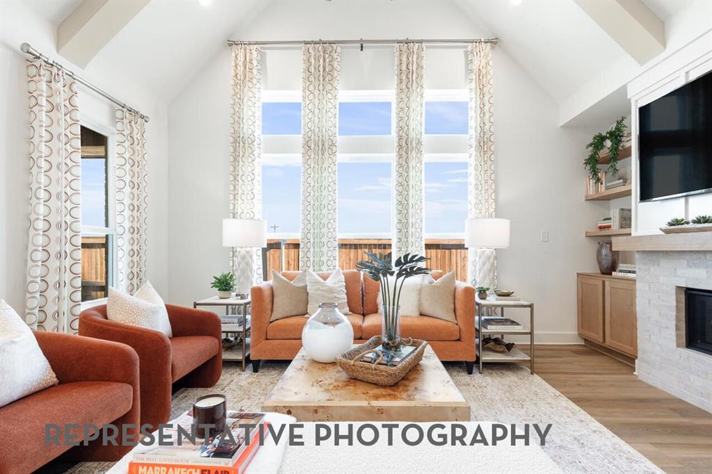 Sonoma Verde - Residential