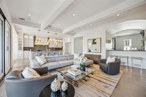 Tiny photo for 2210 Boll Street, Dallas, TX 75204 (MLS # 21202520)