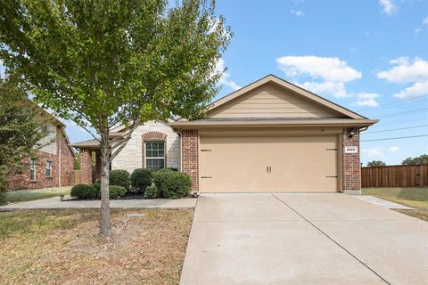 Photo of 1025 Bend Court, Forney, TX 75126 (MLS # 21096797) Photo of 1025 Bend Court, Forney, TX 75126 (MLS # 21096797)
