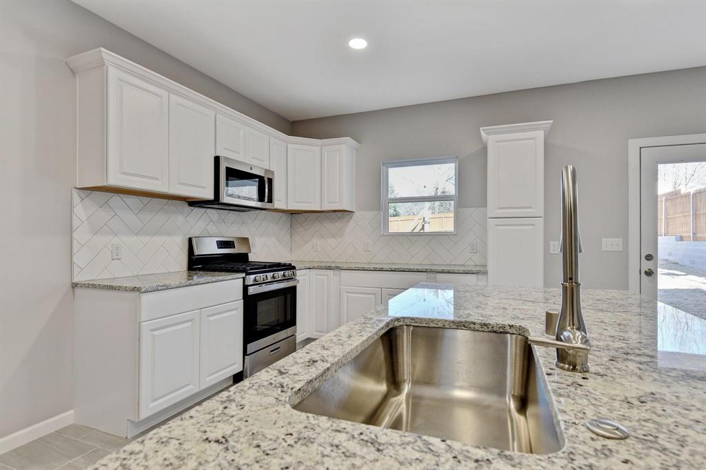 Sunny Side - Residential