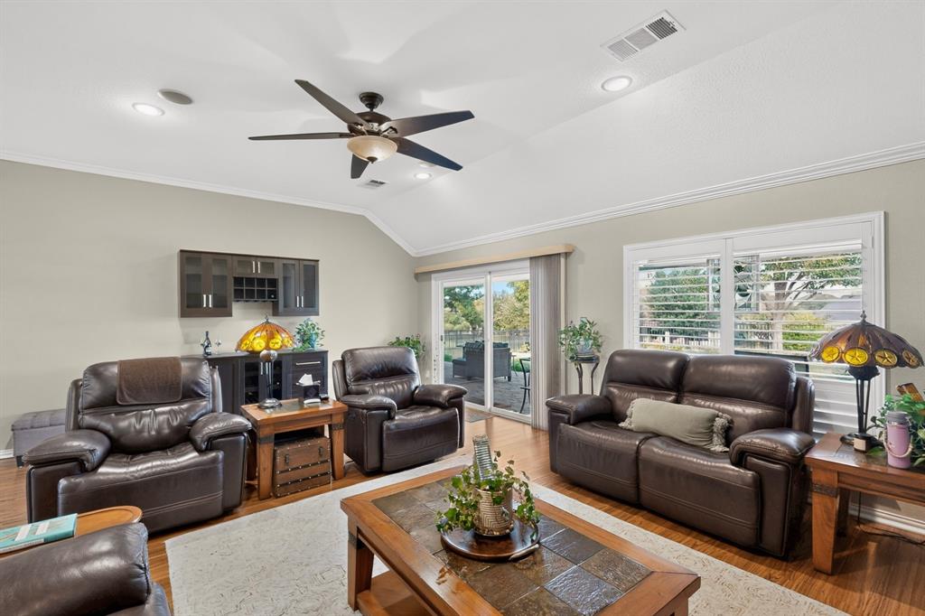 11100 La Jolla Way