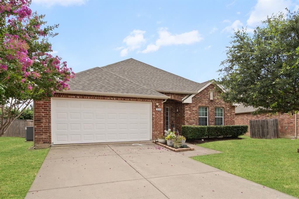 1928 Cliffrose Drive