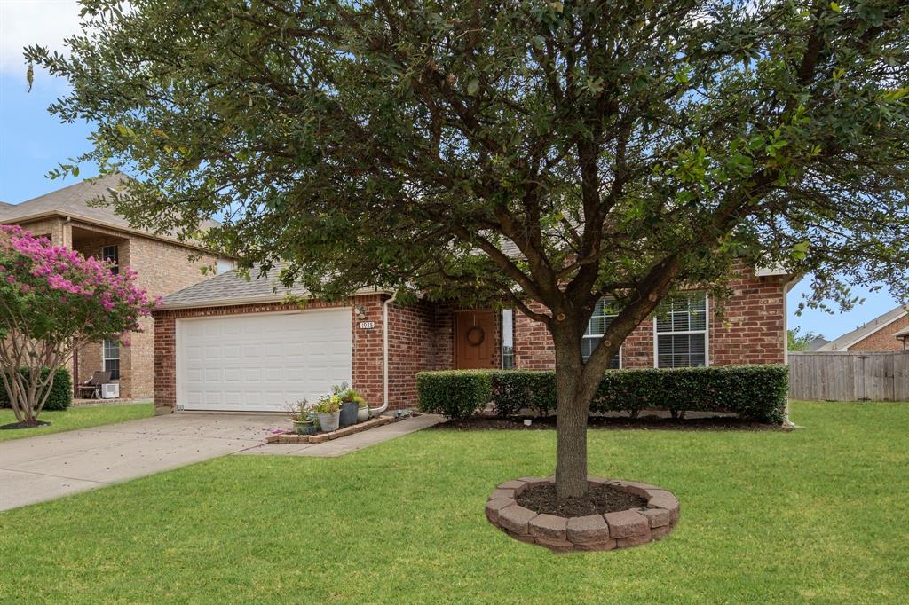 1928 Cliffrose Drive