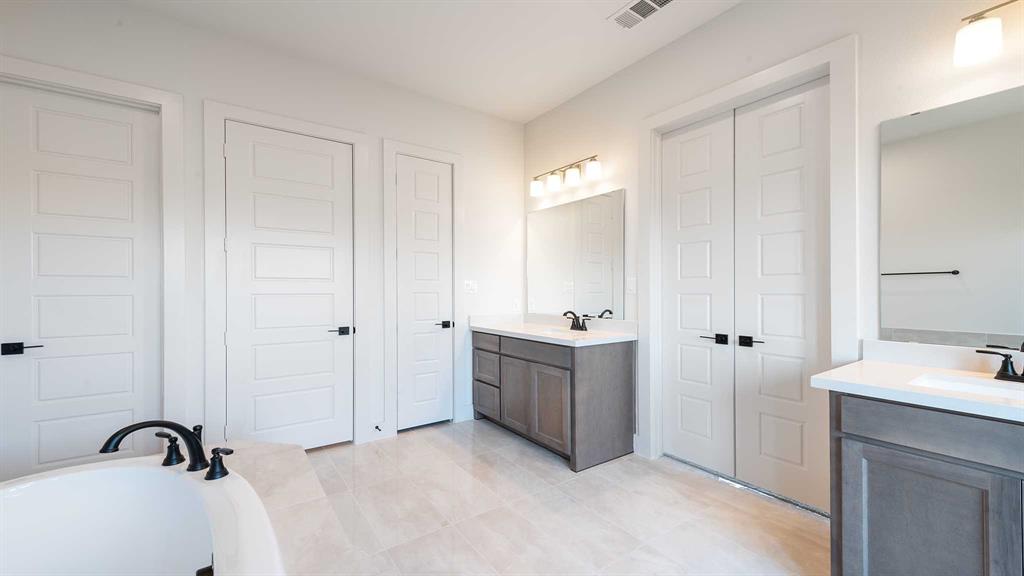 Mosaic - Residential