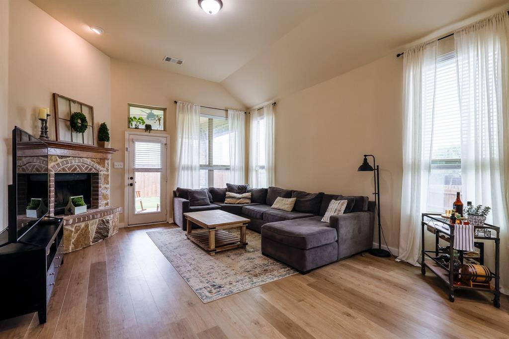 5325 Datewood Lane