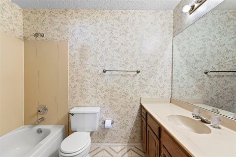 Tiny photo for 1509 Pecos Street, Mesquite, TX 75150 (MLS # 21223772)