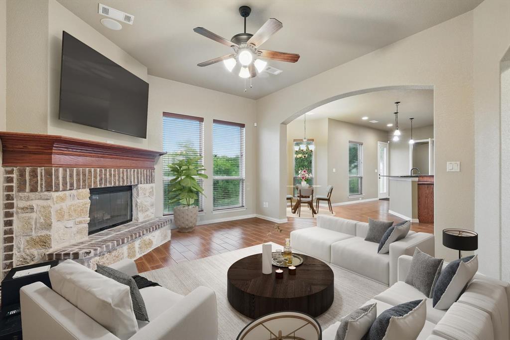 1240 Park Crossing