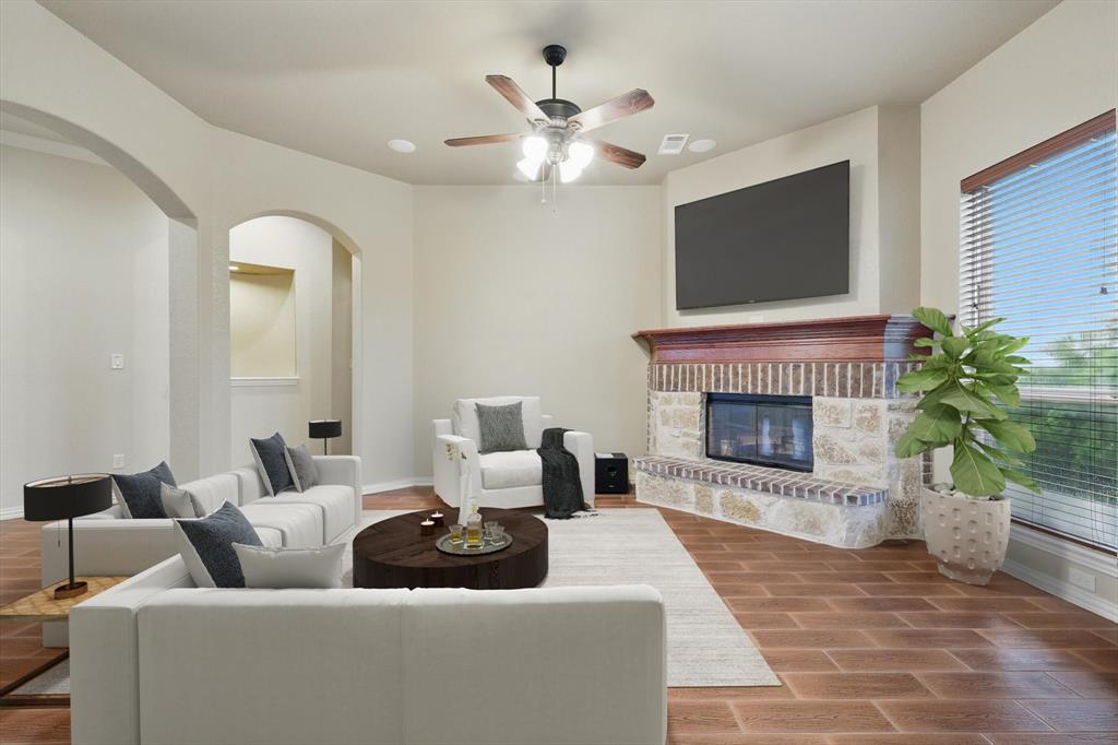 1240 Park Crossing