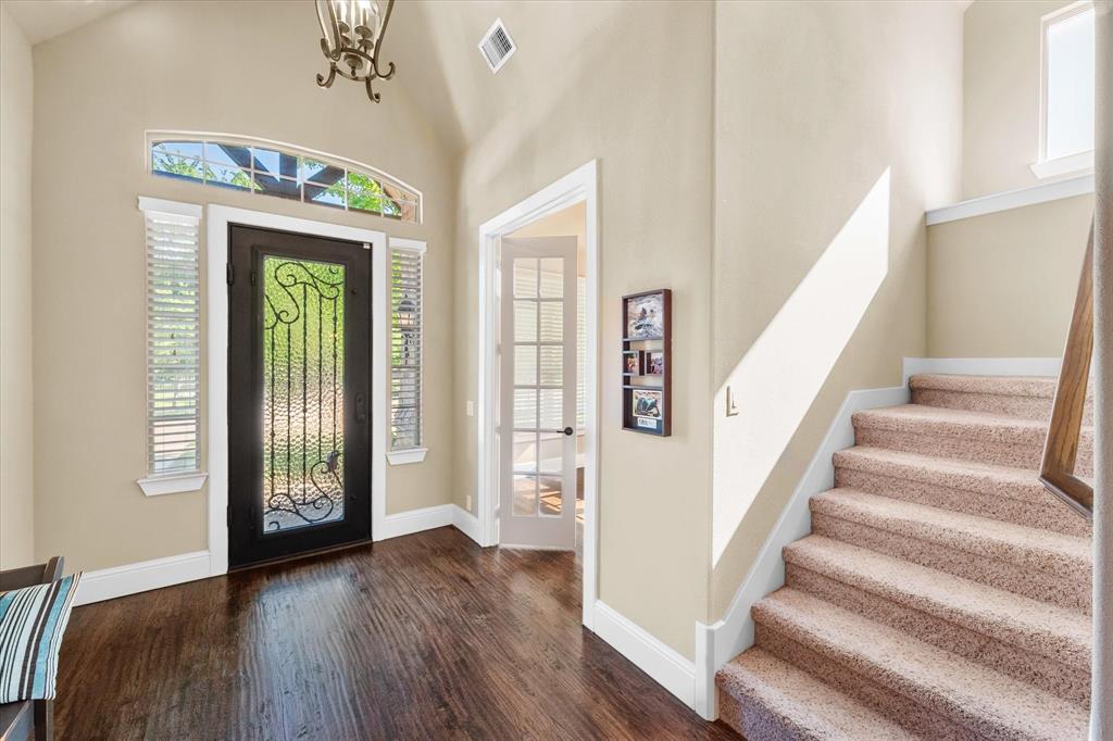 706 Bandelier Lane