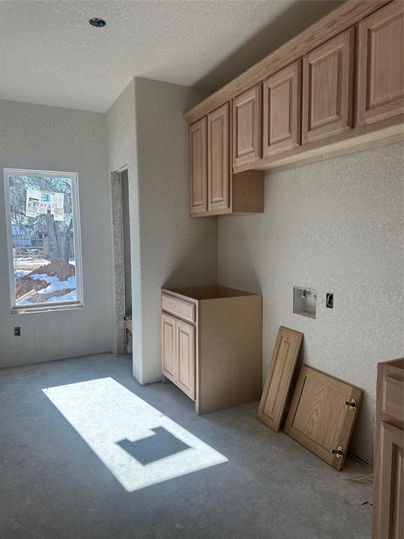 Lindsey - Residential