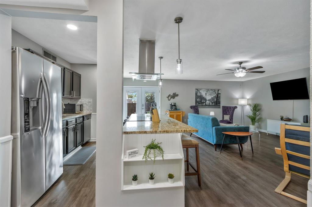 Colony 22 - Residential