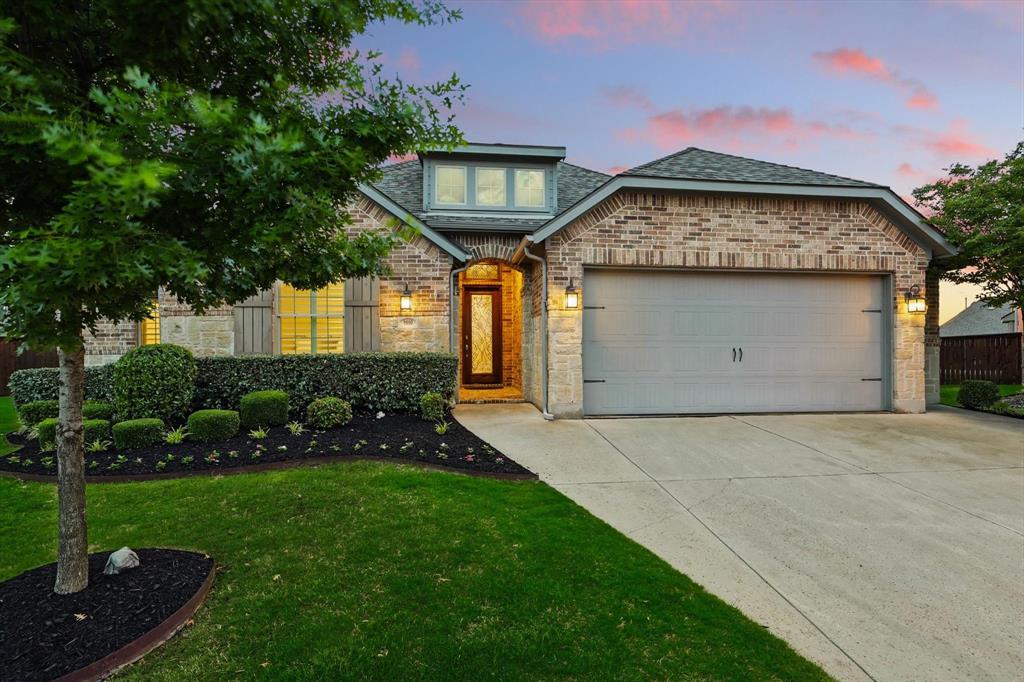 9800 Pikes Peak Place