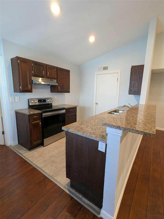 Highlands 08 - Residential Lease