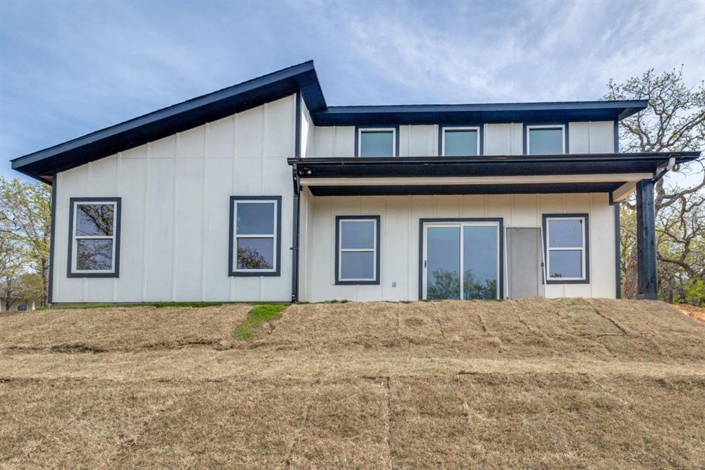 Runaway Bay Unit 6 - Residential