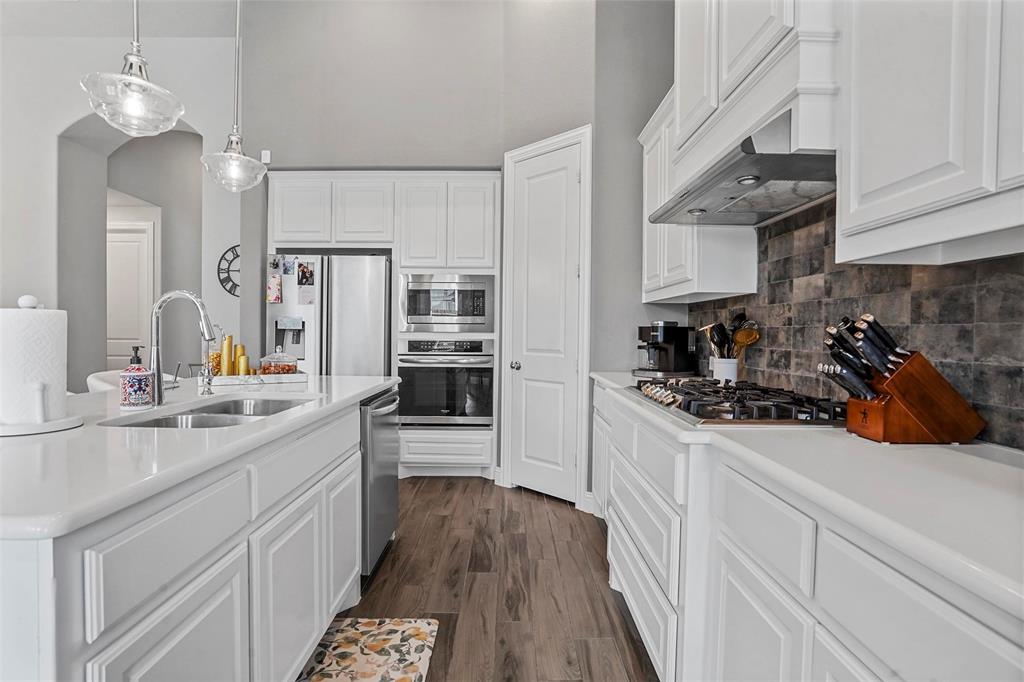 TAVOLO PARK BLOCK 21 LOT 5 - Residential