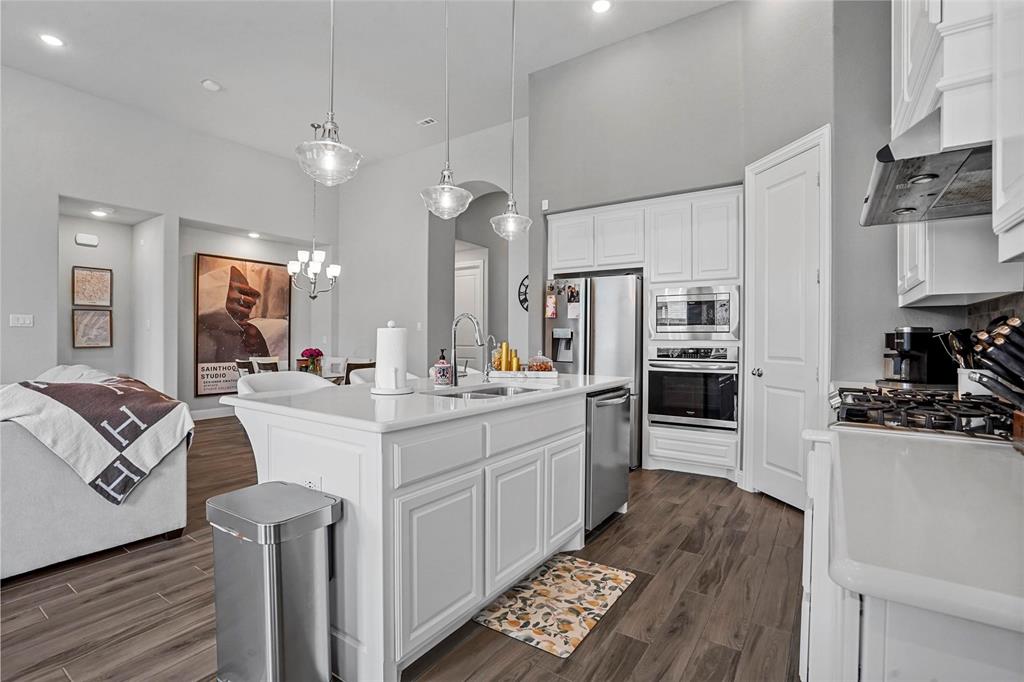 TAVOLO PARK BLOCK 21 LOT 5 - Residential